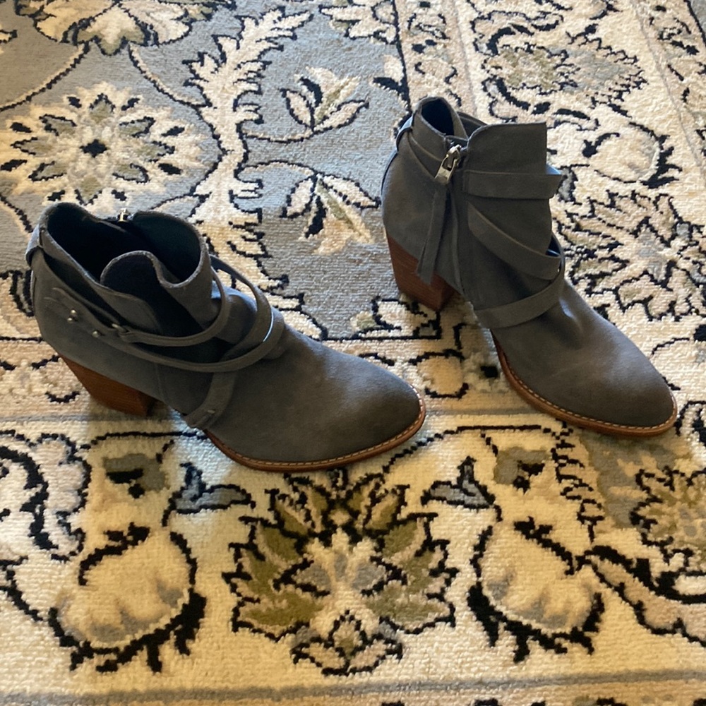 Womens boots